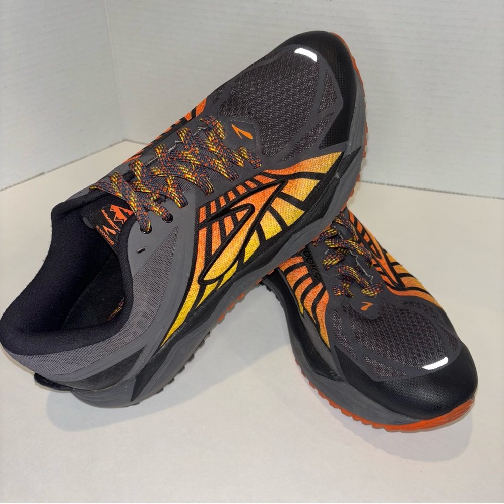 Brooks Shoes Men's 10.5 Caldera Black Orange Outdoor Trail Sneakers